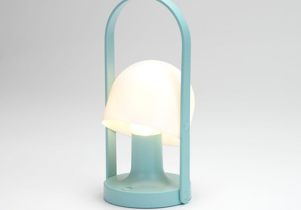 Follow me blue Follow me blue